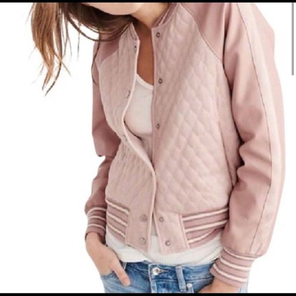 Abercrombie & Fitch Jackets & Blazers - Abercrombie & Fitch • Pink Quilted Vegan Leather Bomber Jacket
